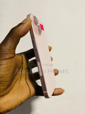 Apple iPhone 15 128 GB Pink