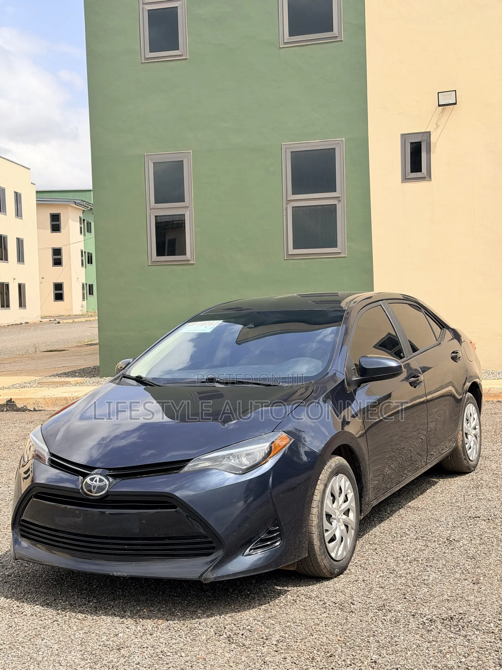 Toyota Corolla 2017 Blue