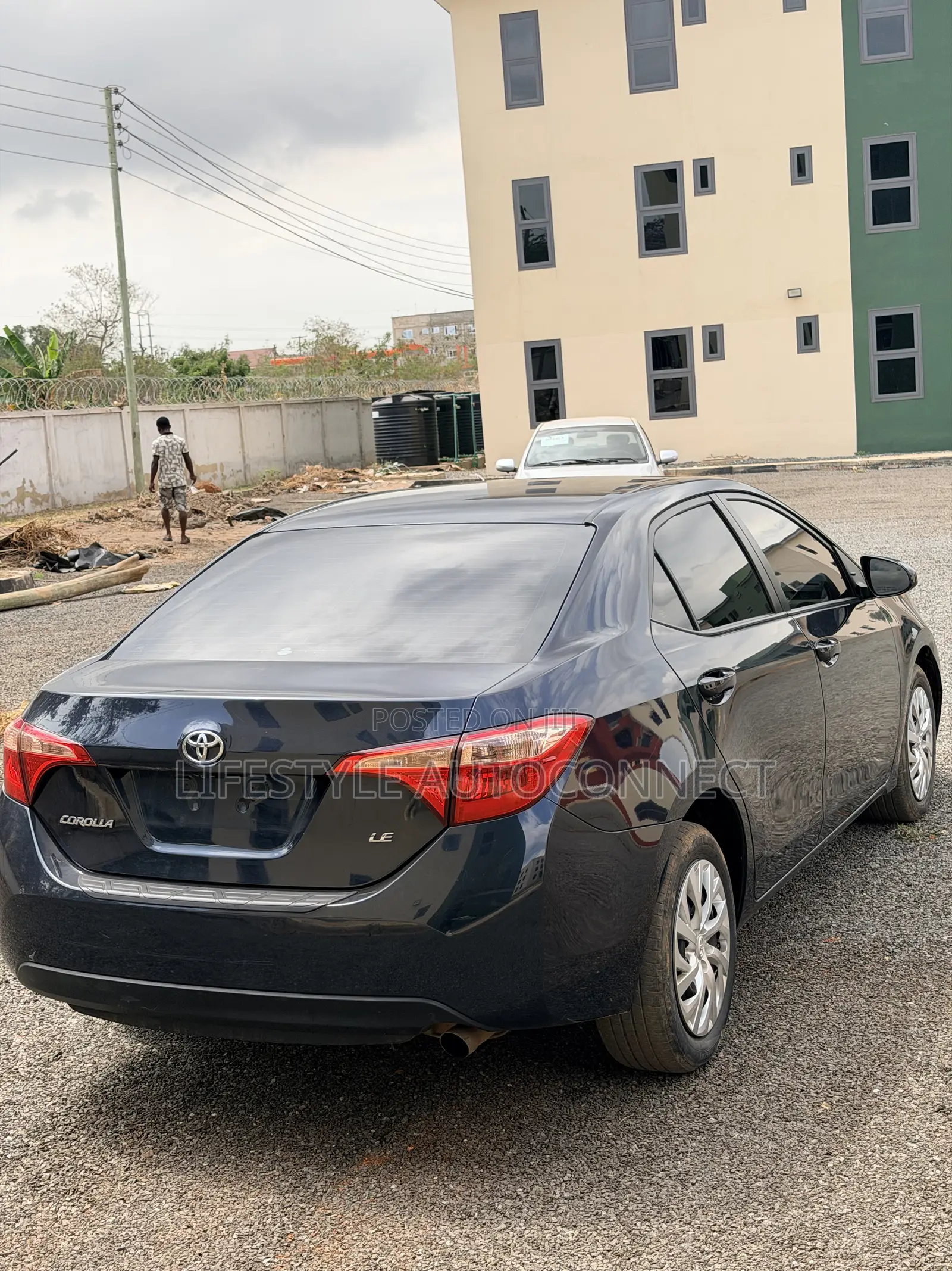 Toyota Corolla 2017 Blue