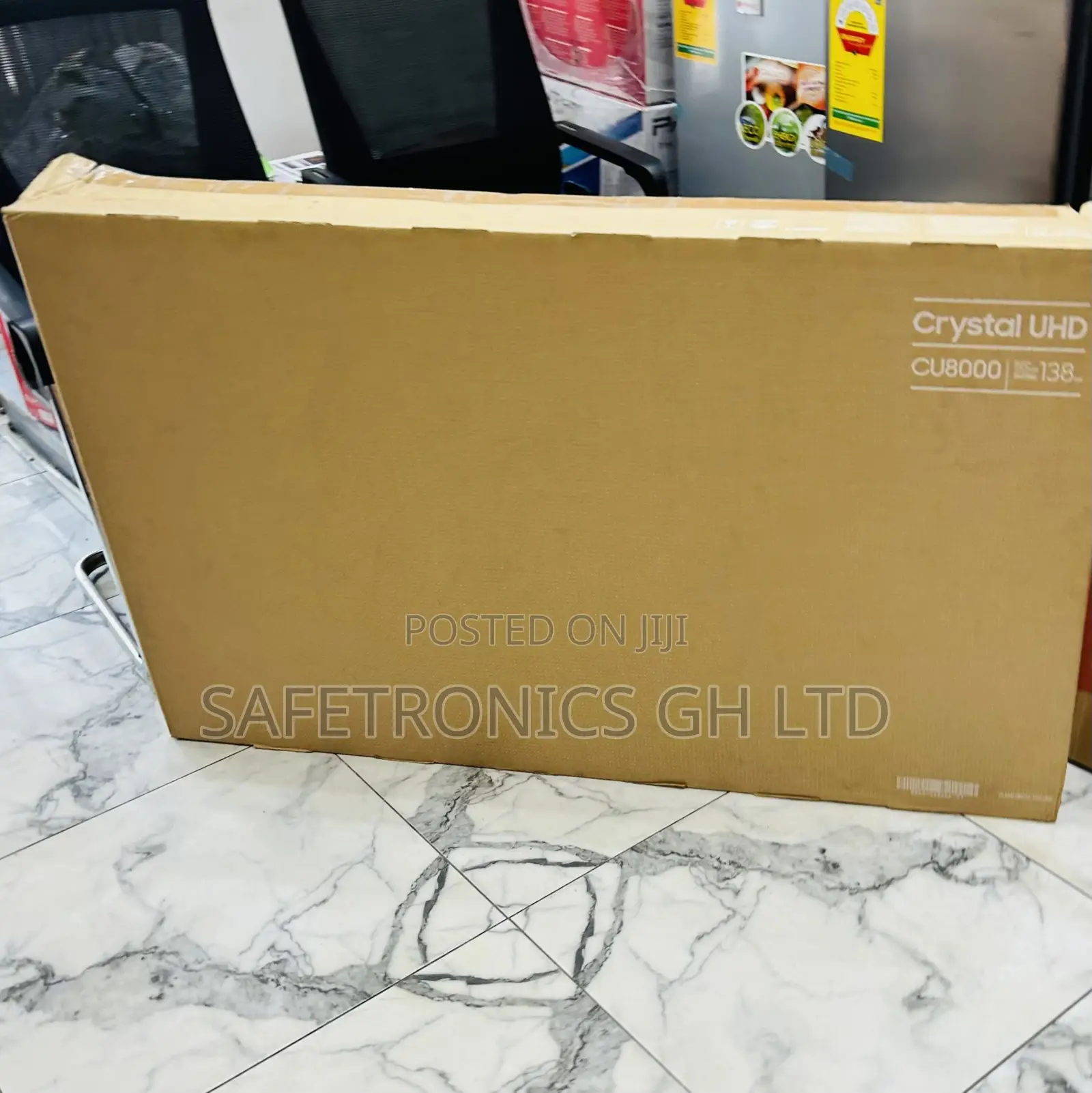 * Massive Qled 55 Inch Samsung Q60B 4K TV