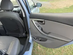 Hyundai Elantra Limited 2012 Blue
