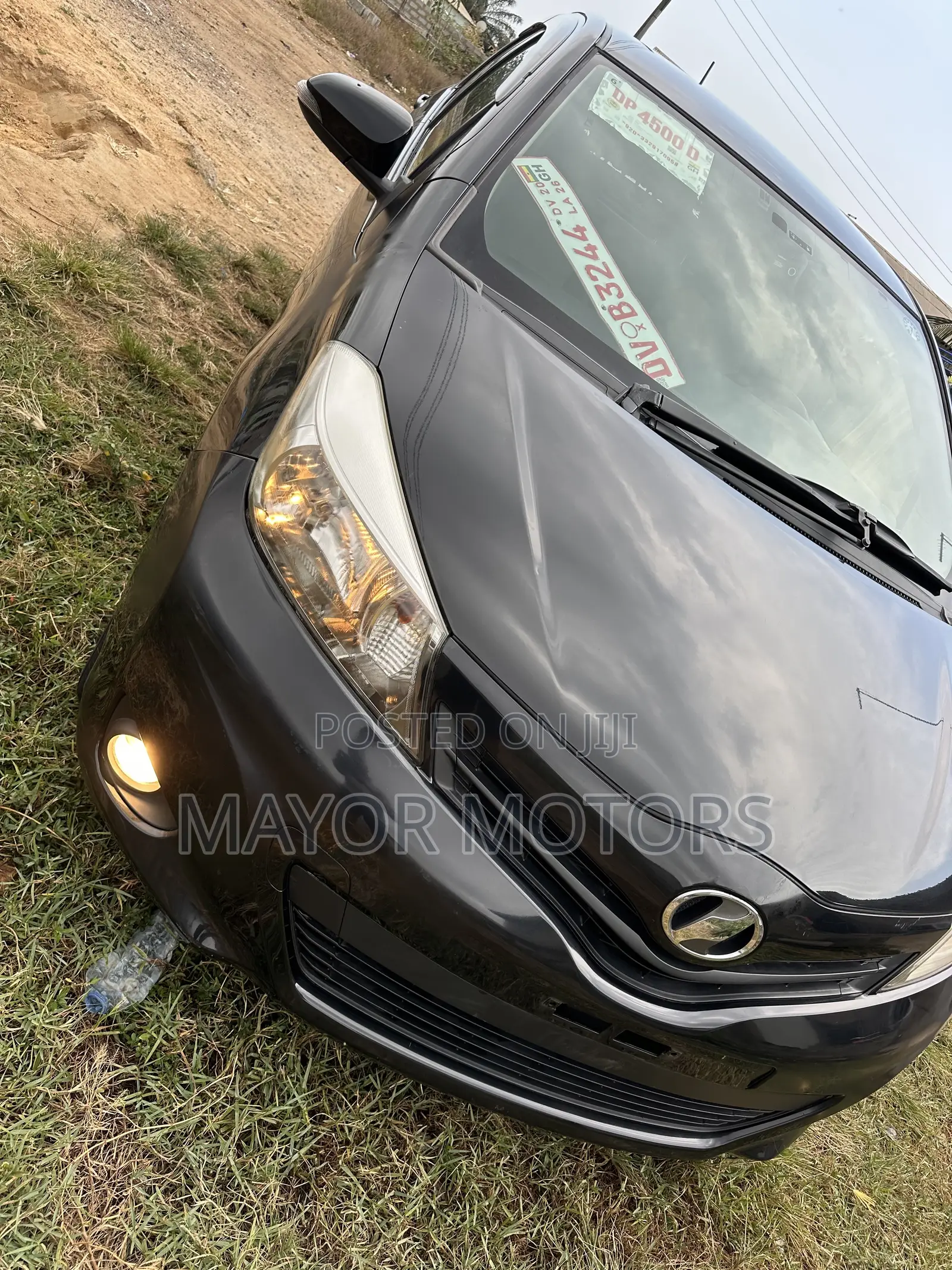 Toyota Vitz 1.3 AWD 3dr 2014 Black