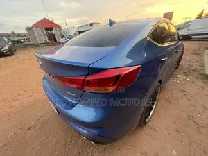 Hyundai Elantra Sport 2018 Blue