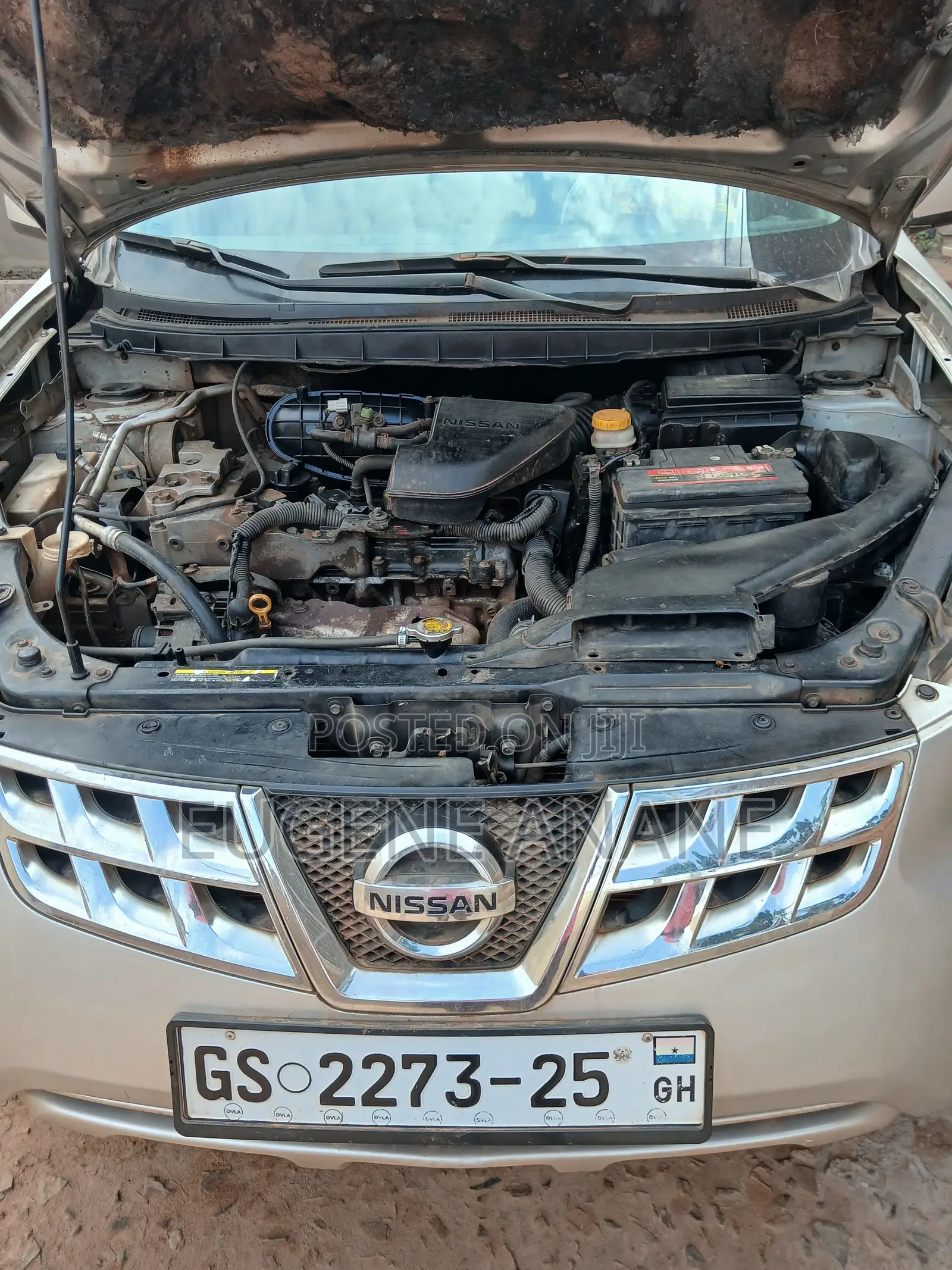 Nissan Rogue 2011 Gray