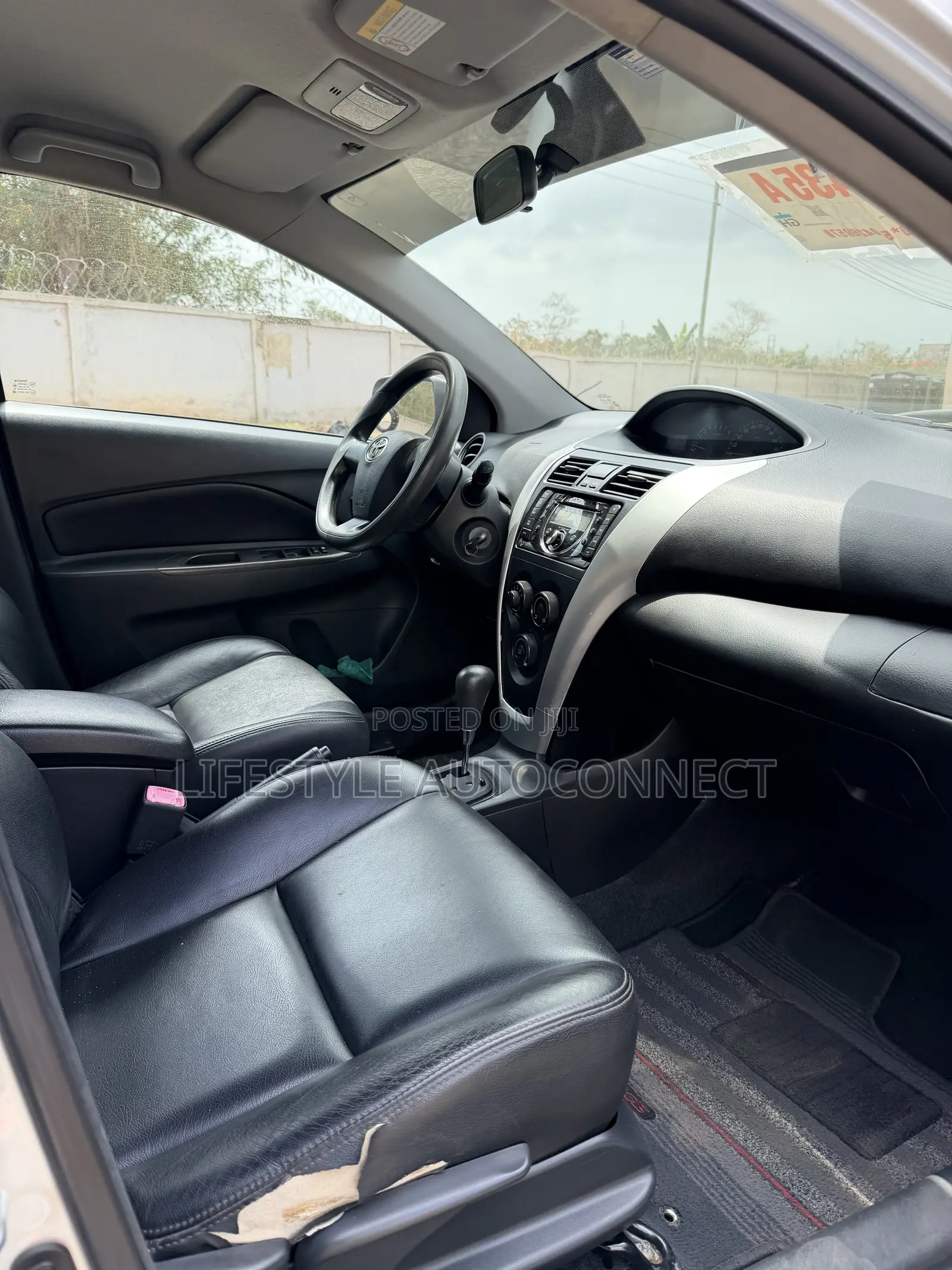 Toyota Vios 2011 Silver