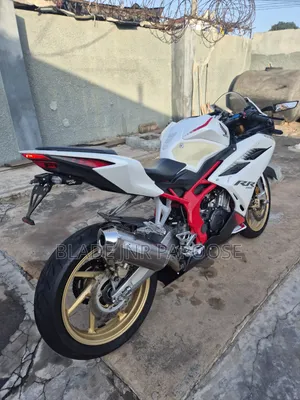 Honda CBR 2024 White