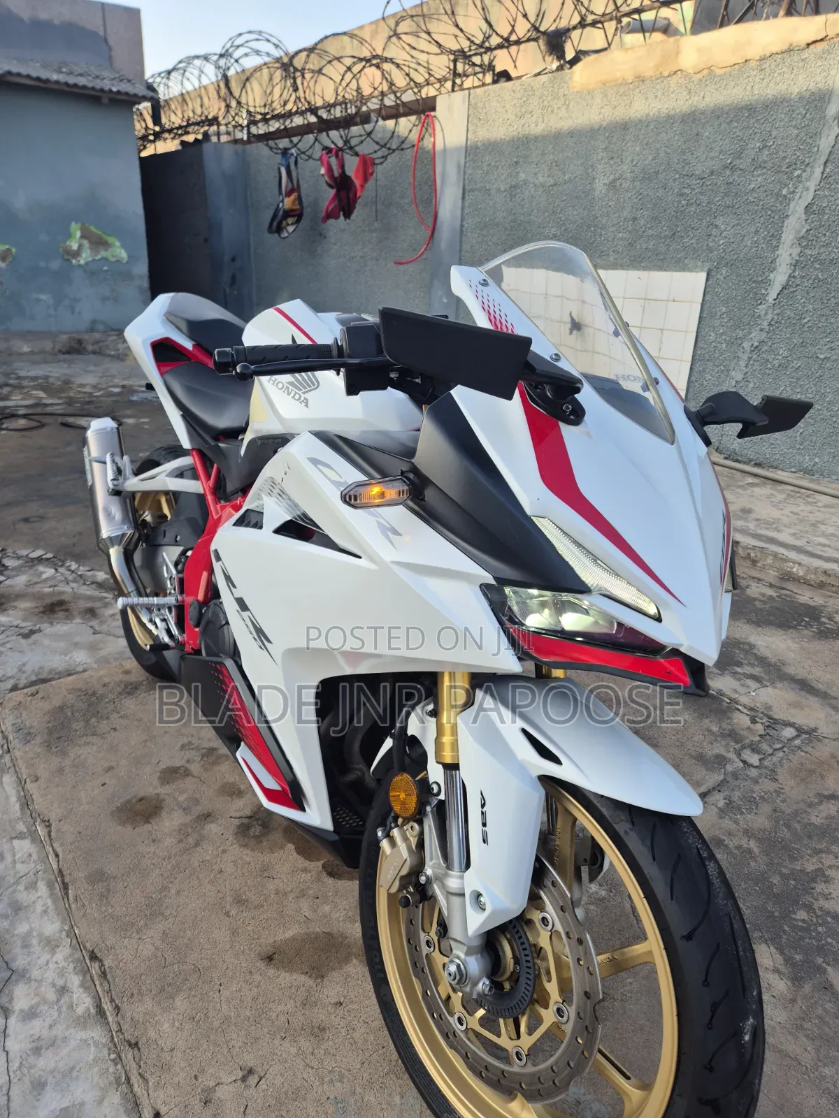 Honda CBR 2024 White