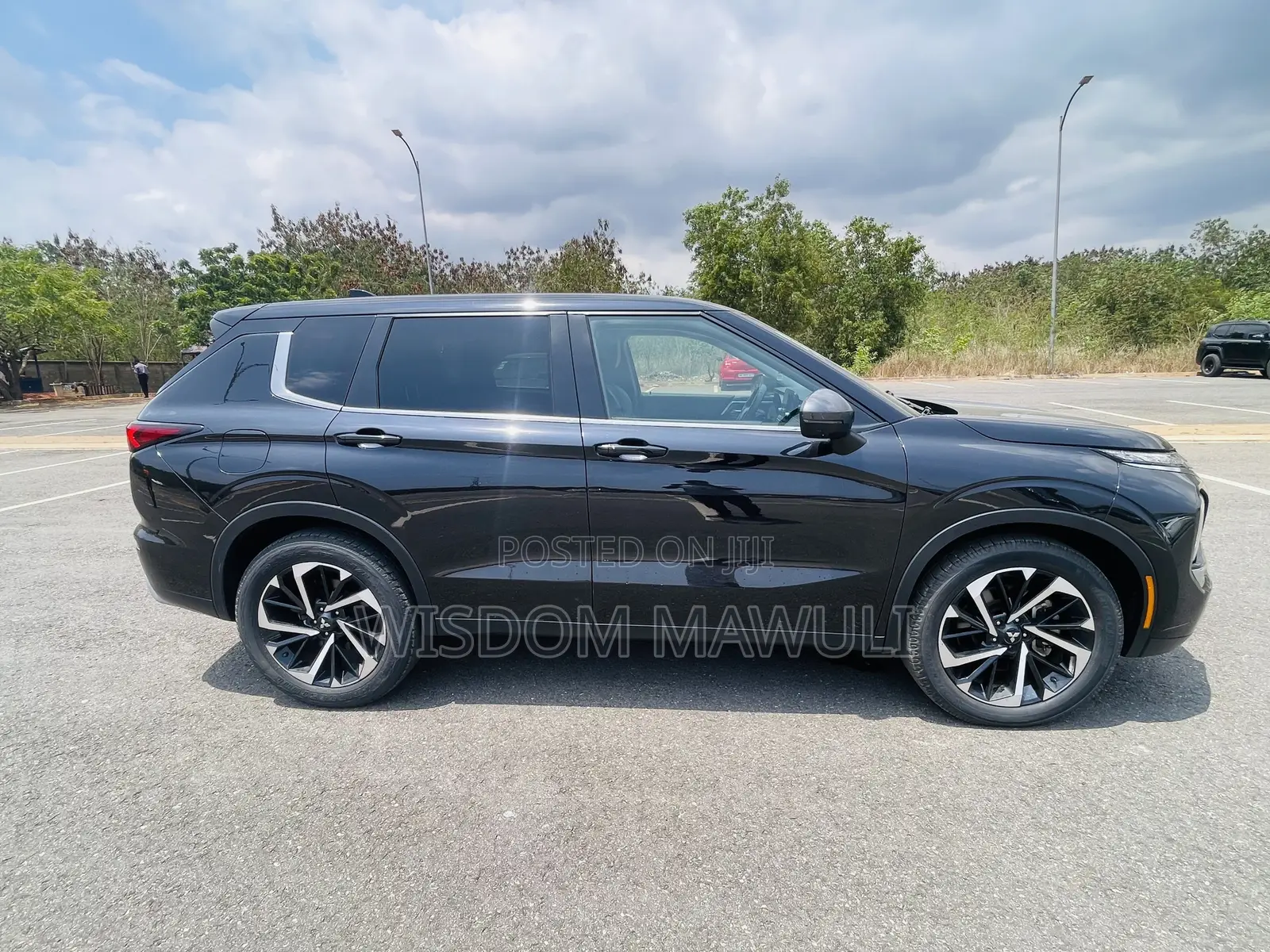 Mitsubishi Outlander 2022 Black