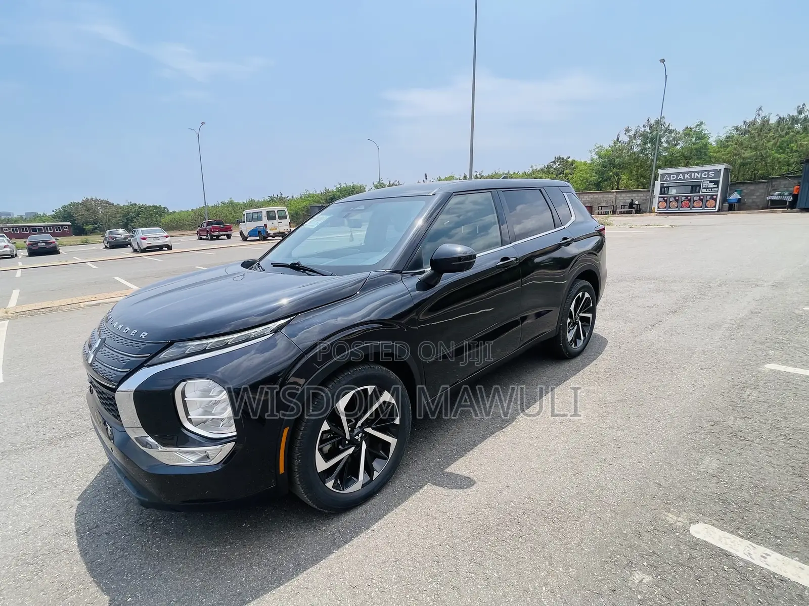 Mitsubishi Outlander 2022 Black