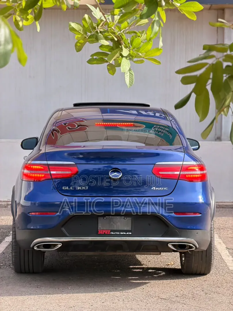 Mercedes-Benz GLC-Class 2018 Blue