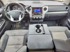 Toyota Tundra SR 4dr Double Cab SB (4.6L 8cyl 6A) 2014 Red