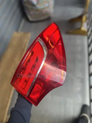 Santa Fe / Santafe OEM LED Taillight 2013 2014 2015 2016 Tail Light
