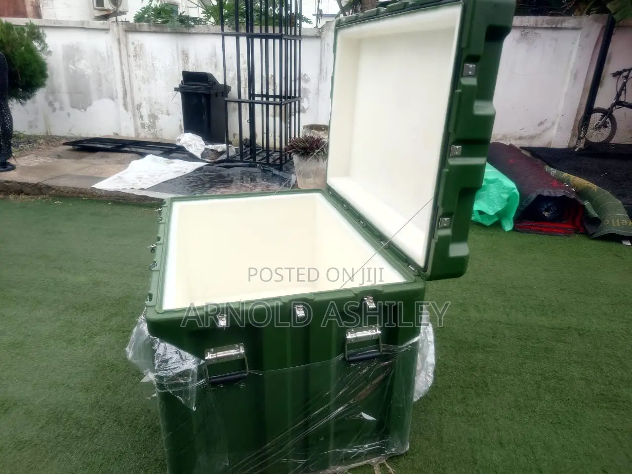 Drinks Chillers/ Coolers