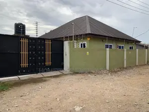 Furnished 3bdrm House in Pokuase Ayawoso for sale