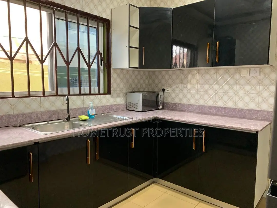 Furnished 3bdrm House in Pokuase Ayawoso for sale