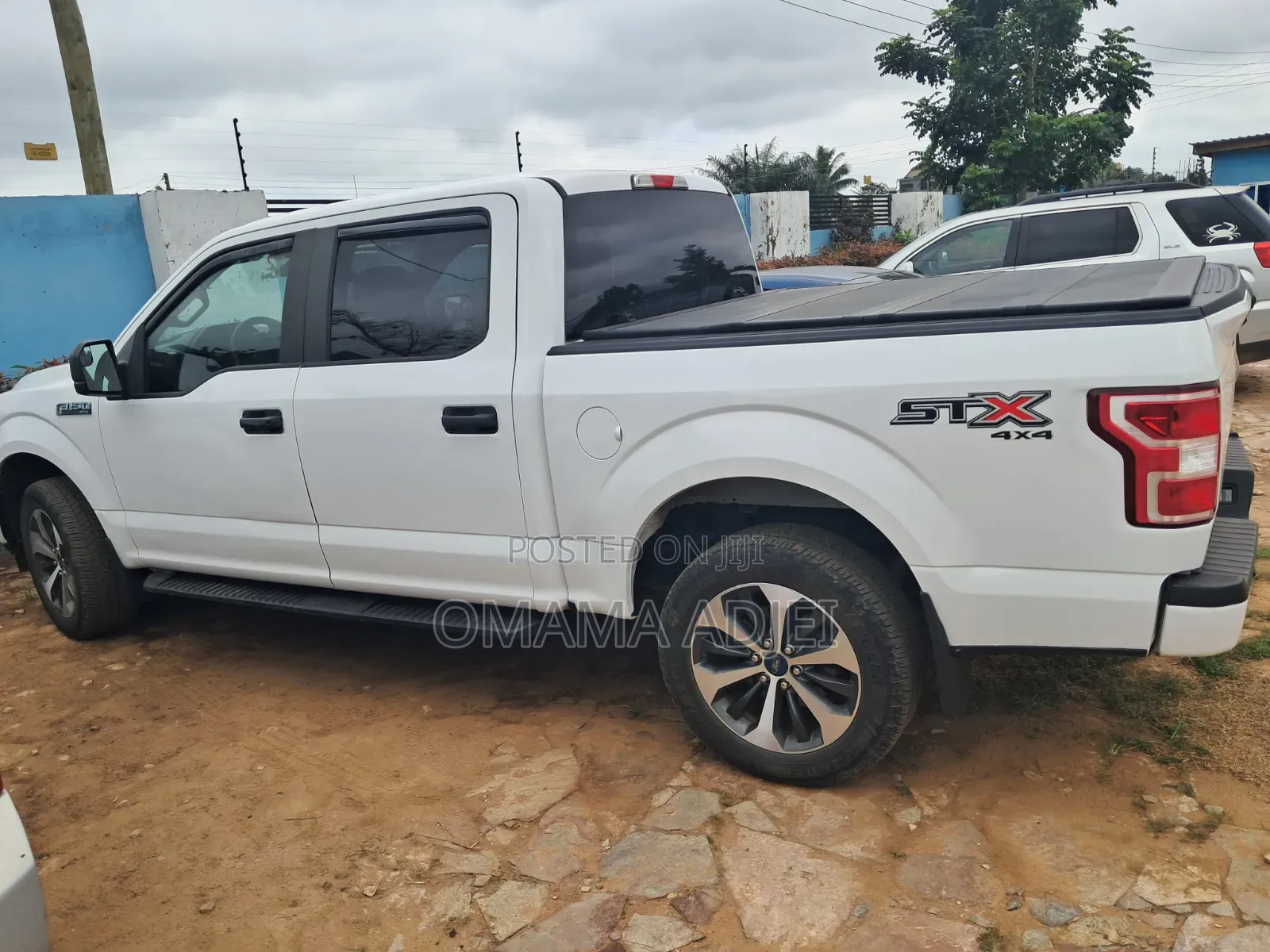 Ford F-150 Lariat 4x4 SuperCrew Cab Styleside 5.5 ft. box 145 in. WB