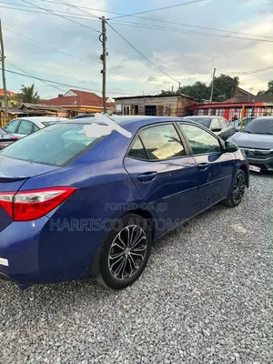 Toyota Corolla S 4dr Sedan (1.8L 4cyl CVT) 2016 Blue