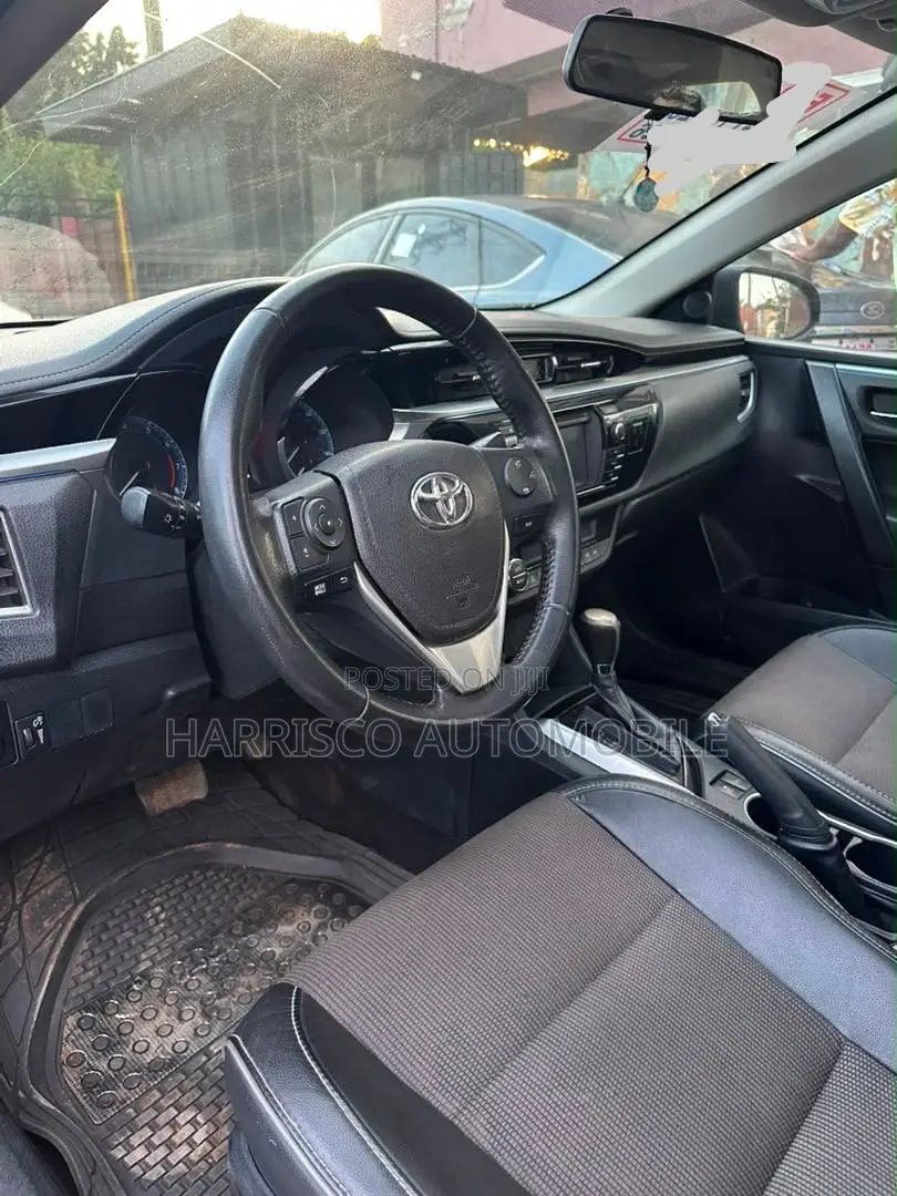 Toyota Corolla S 4dr Sedan (1.8L 4cyl CVT) 2016 Blue