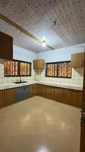 3bdrm House in Adjen Kotoku, Amasaman for sale
