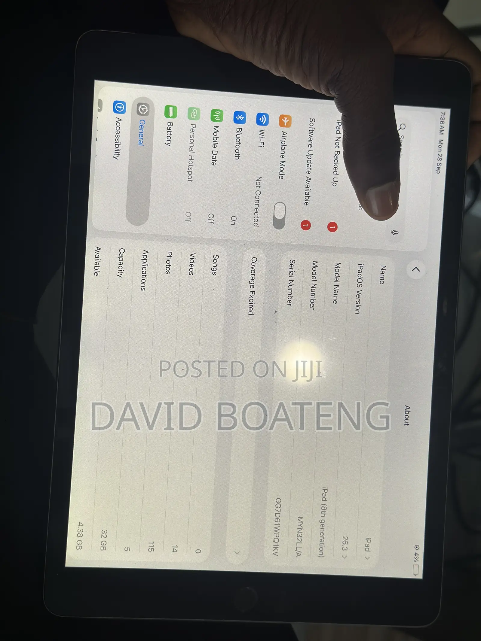 Apple iPad 9.7 32 GB Gray