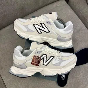 New Balance 9060