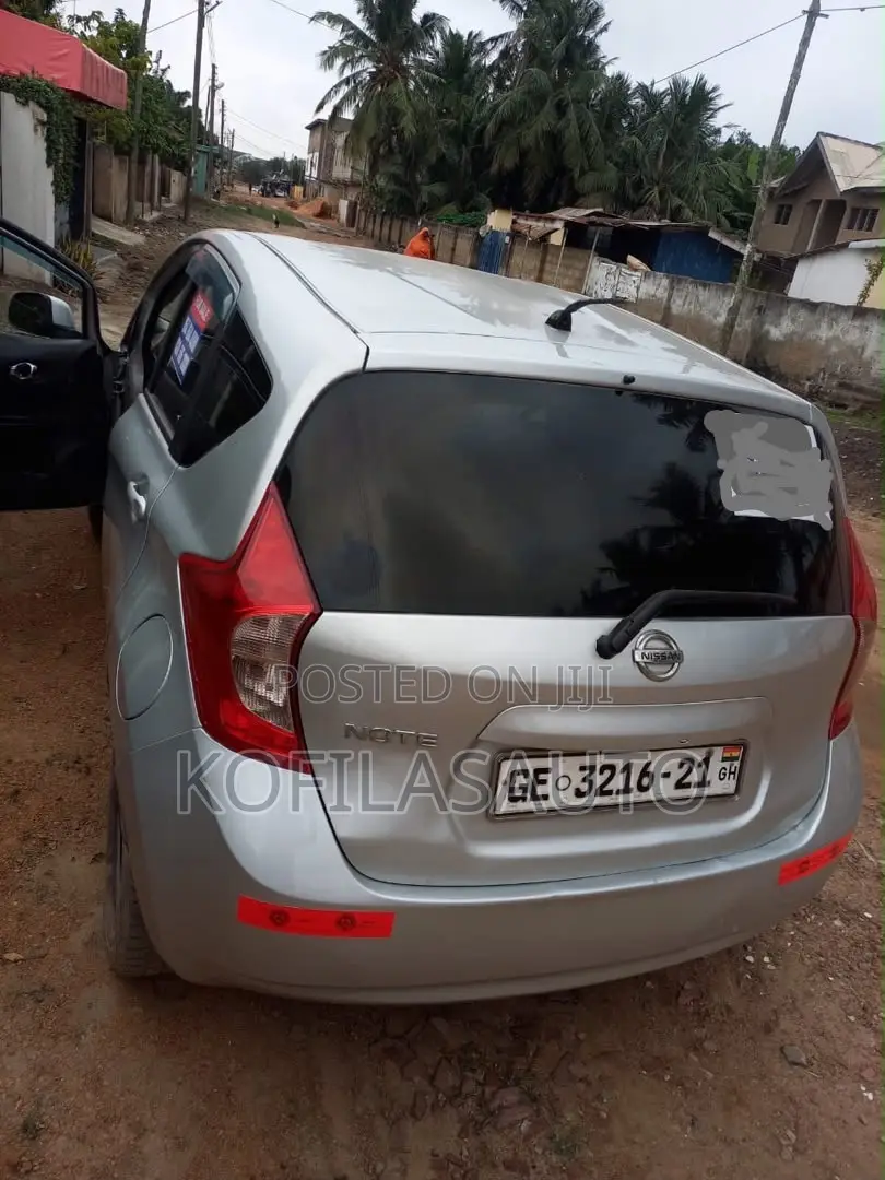 Nissan Note 2012 Gray