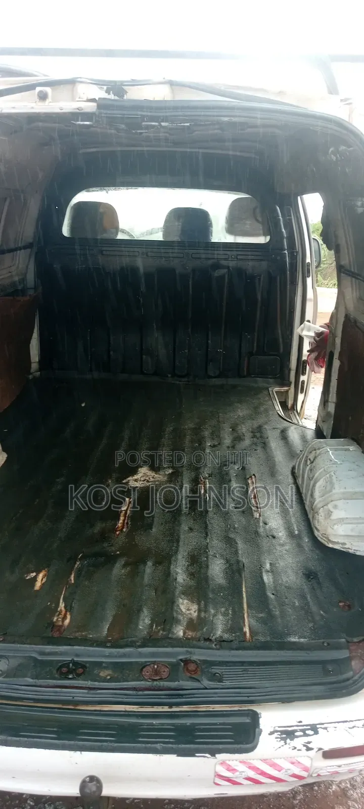 Hyundai H-100 2004 White