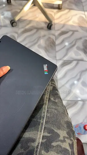 Laptop Lenovo ThinkPad 11e 8GB Intel Core M3 SSD 128GB