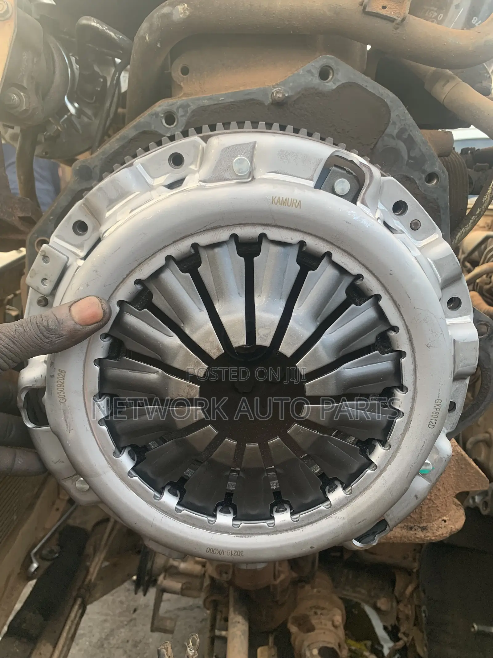 Pressure Plate and Disk for Nissan Hard Body(mp 300)and More