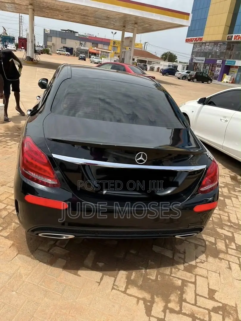 Mercedes-Benz C300 Luxury 4Matic Sedan AWD (2.0L 4cyl 7A) 2016 Black