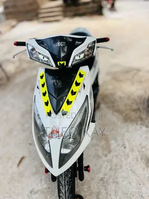 SYM Symnh 2016 White