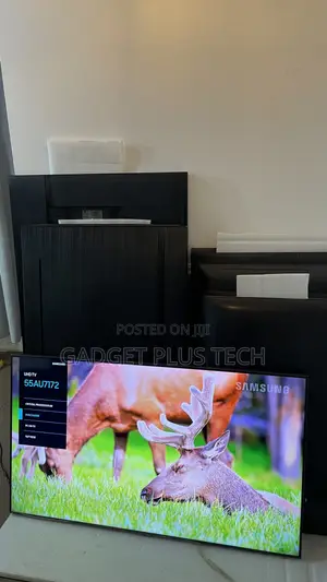 2022 Very Fresh 55” Samsung Crystal 4K UHD Smart TV