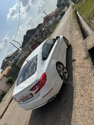 Honda Accord EX-L (1.5L 4cyl Turbo CVT) 2019 White