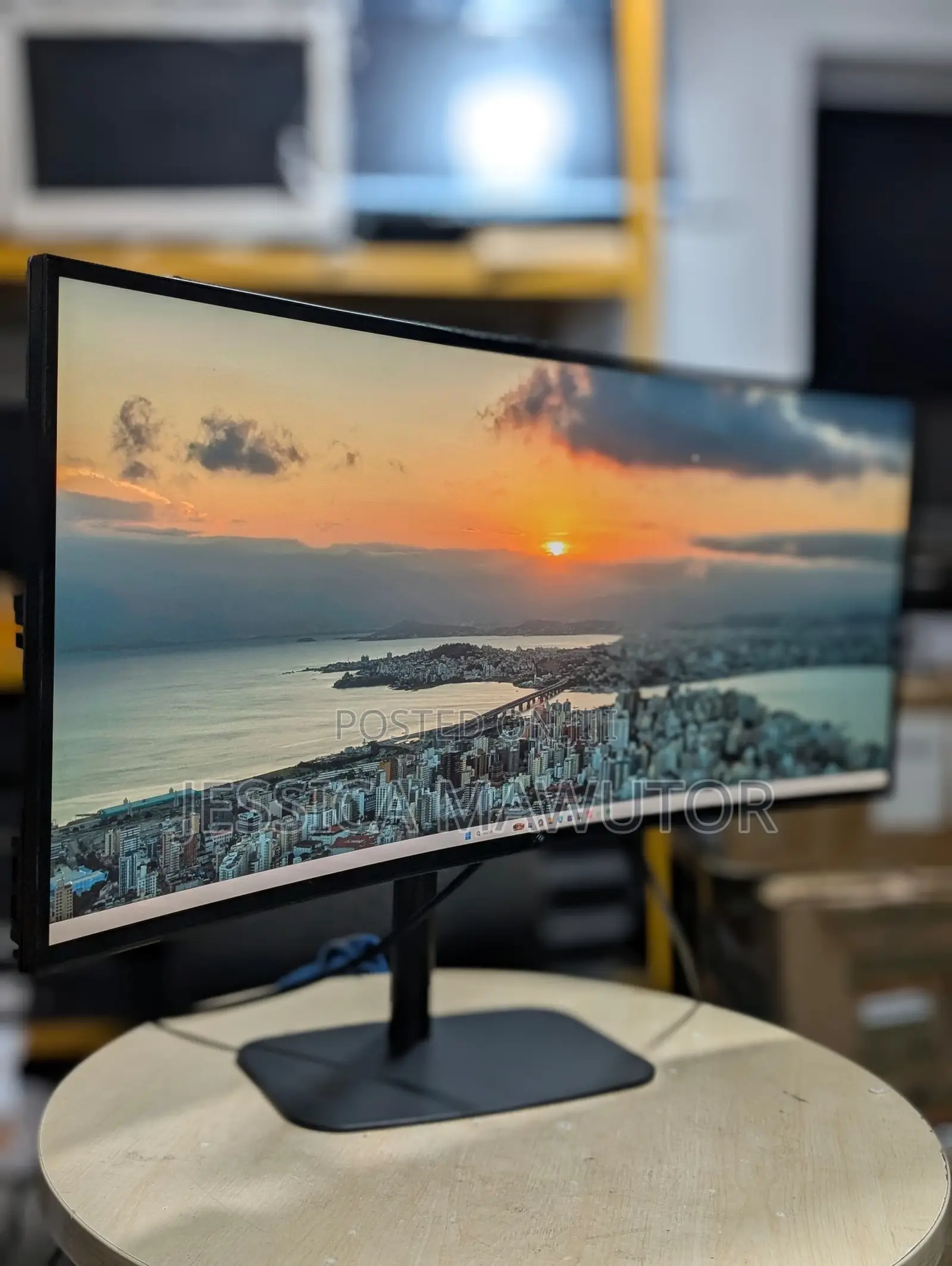 Dell UltraSharp