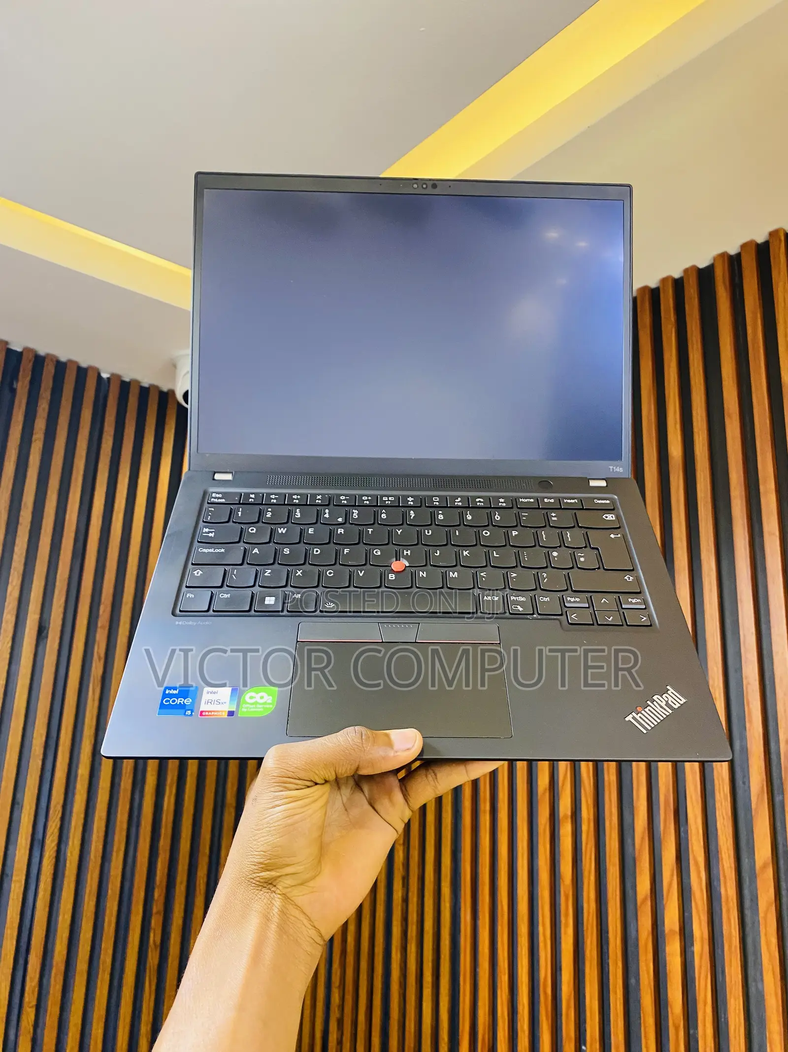 Laptop Lenovo ThinkPad T14s G4 16GB Intel Core i5 SSD 256GB