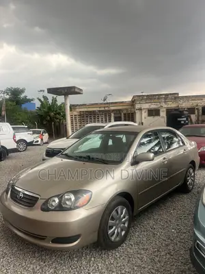 Toyota Corolla 2008 Gold