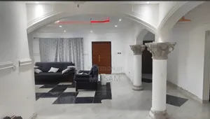 8bdrm House in Sam Properties, Millenium City for sale