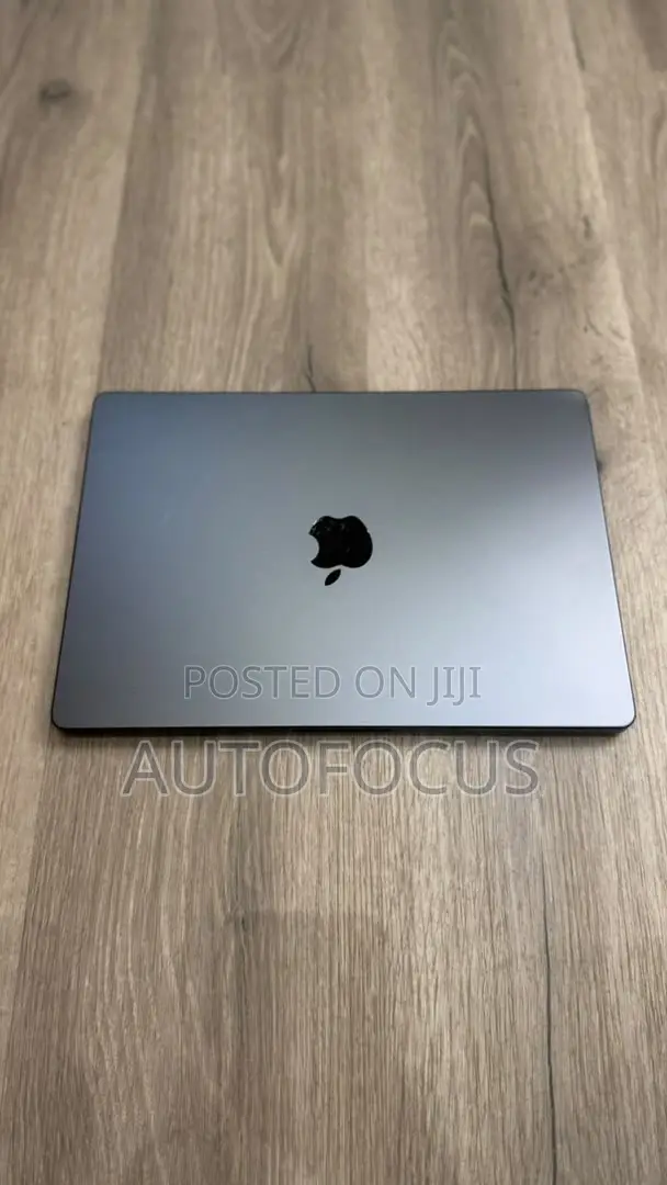 Laptop Apple MacBook Pro 2024 M4 16GB Apple M4 SSD 1T