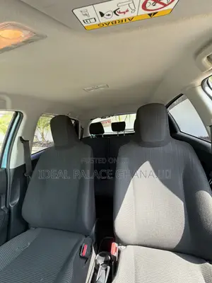Toyota Vitz 2015 Blue