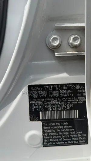 Hyundai Elantra 2018 White