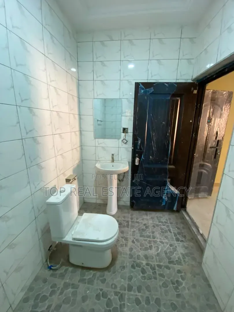 2bdrm Apartment in Kwabenya Estate, Ga East Municipal for rent
