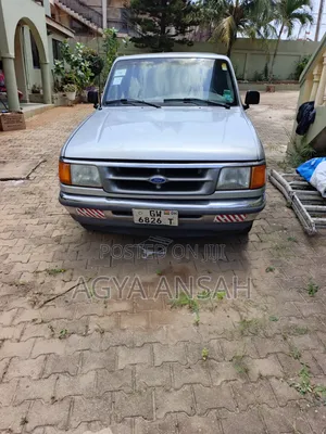 Ford Ranger XLT 4x2 Regular Cab 112 in. WB 1998 Silver