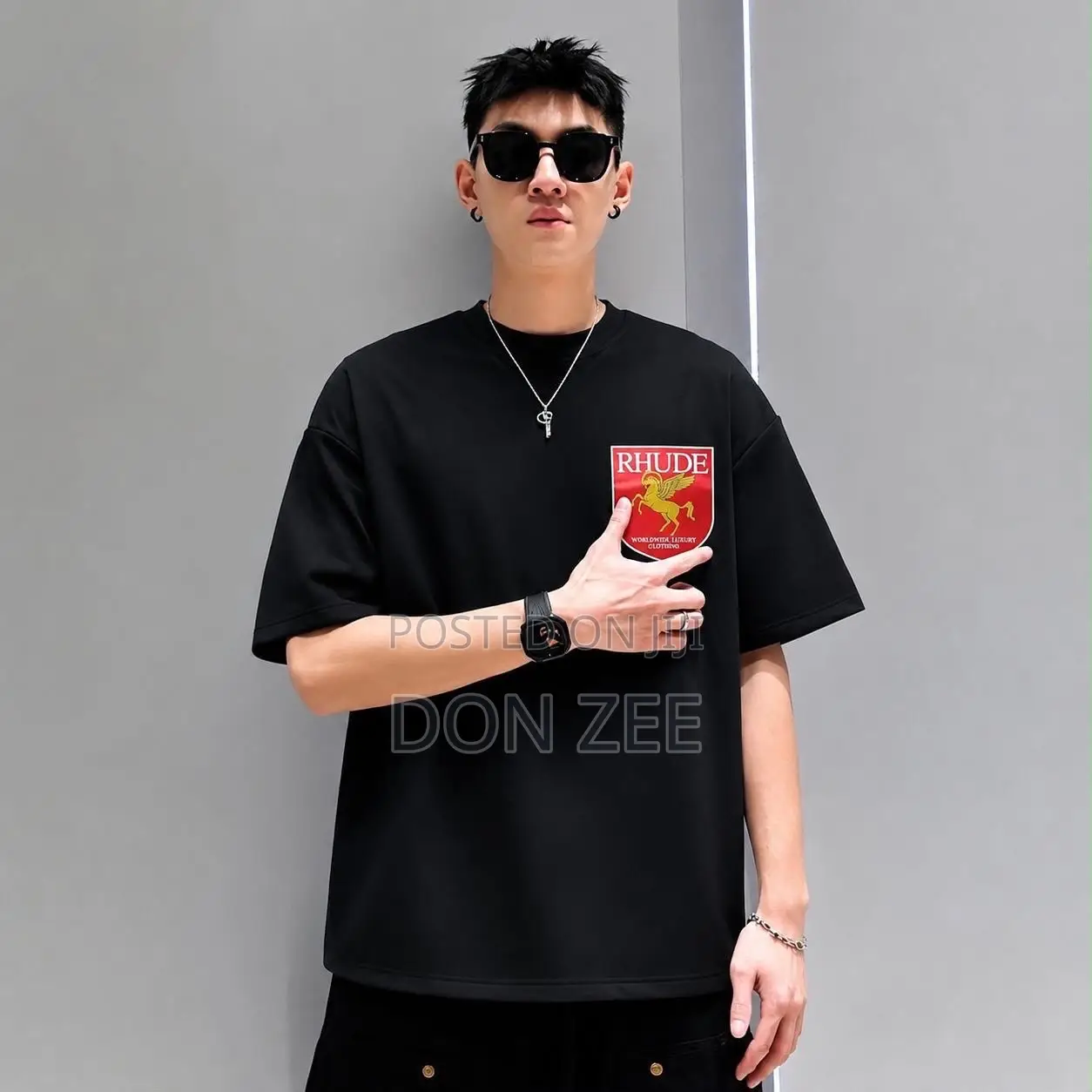 PRDGY Unusually Good Friends Oversized T-Shirt