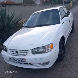 Toyota Corolla 2003 White