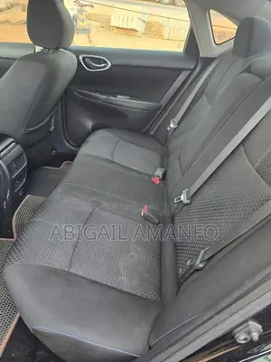 Nissan Sentra 2019 Black
