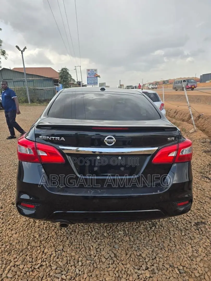 Nissan Sentra 2019 Black