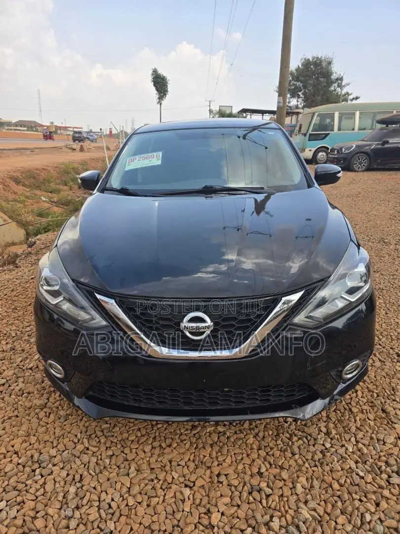 Nissan Sentra 2019 Black