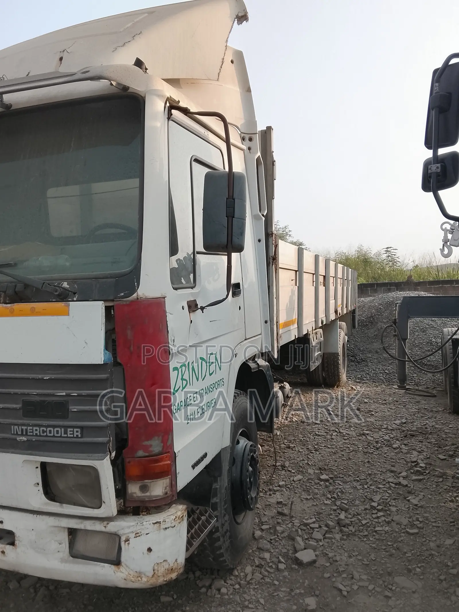 Volvo Truck 1990 White