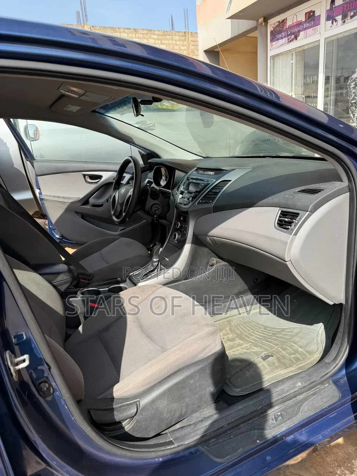 Hyundai Elantra 2016 Blue