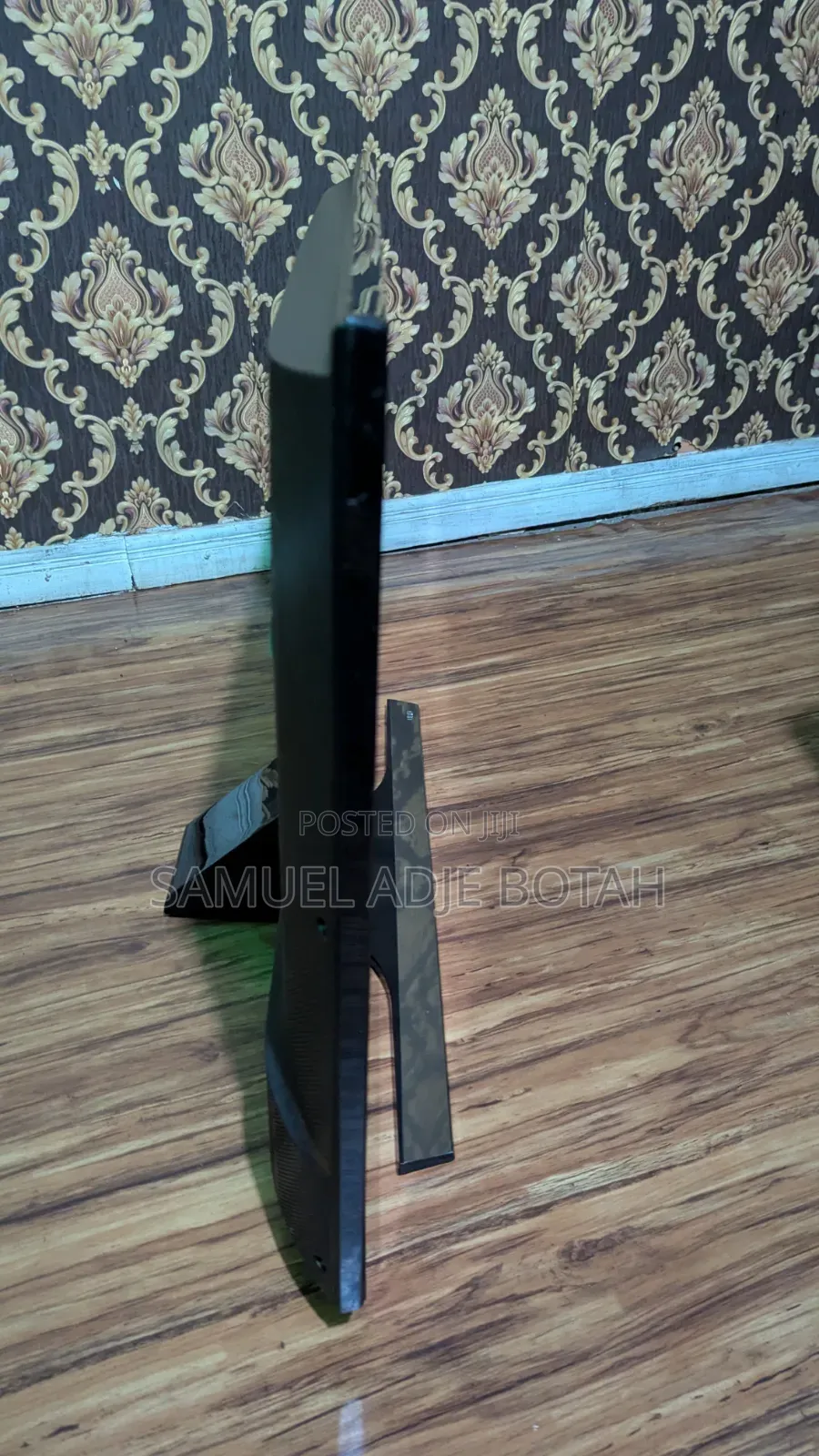 Samsung Crystal Uhd TV DM